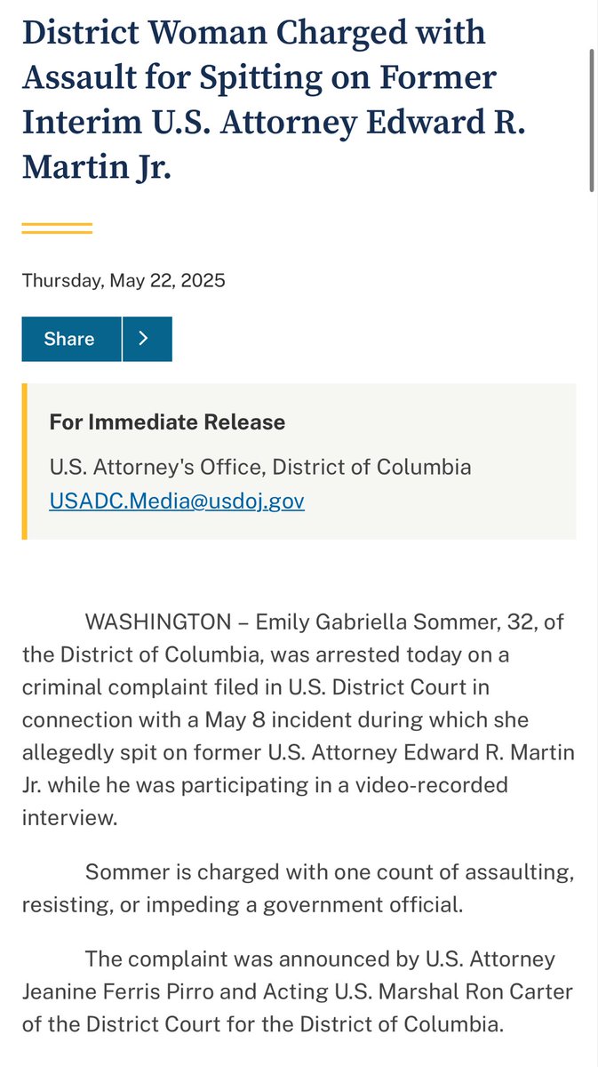 Laura Loomer tweet media