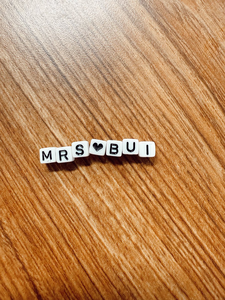 First Day of school and first Morning Meeting was so special— we made our class family bracelets and with each certain colored bead we said an affirmation! I can’t wait to see the wonderful things our class family will do 💜☺️🐾 #BUIthechange

<a href="/MJEjags/">Jenks Elementary</a> <a href="/MJEThirdGrade/">MJE Third Grade</a> #mjejags