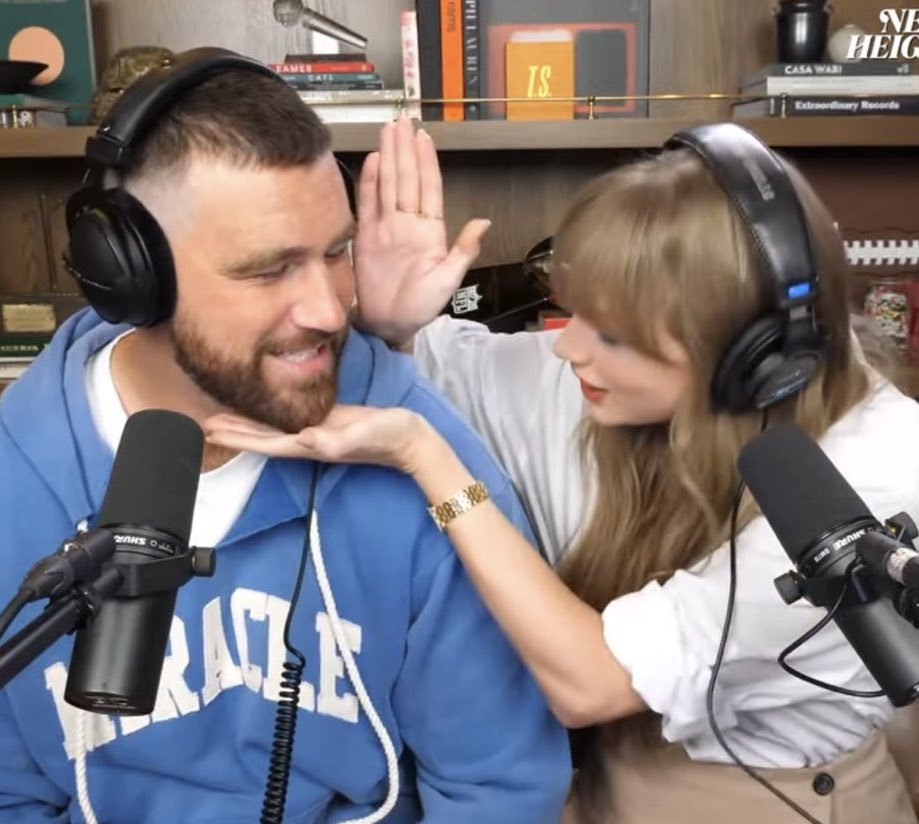 tayvisnation's tweet photo. IM SOBBING https://t.co/s4aMNiF50U