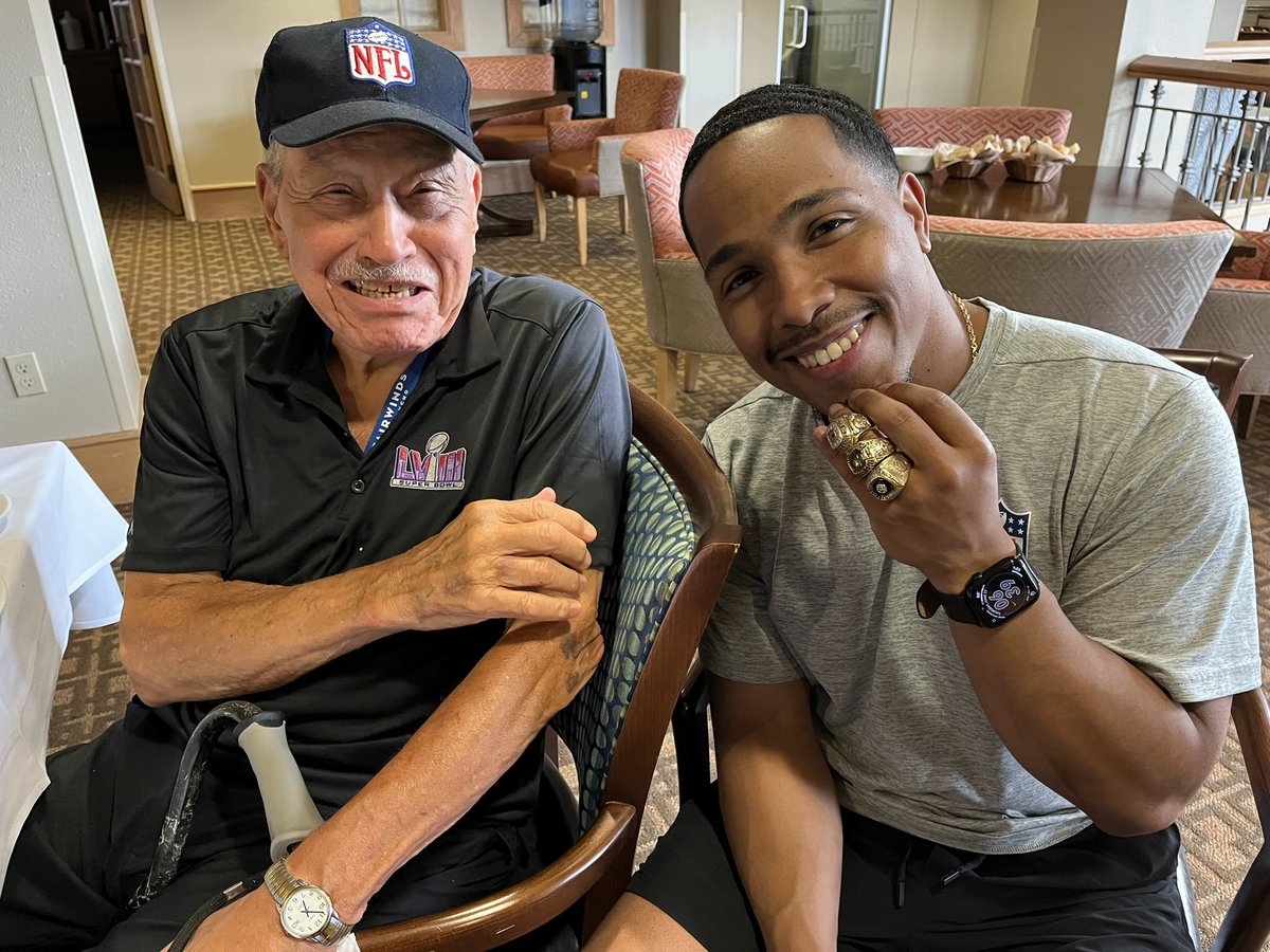 CourtBragg's tweet photo. I had the great pleasure and honor to produce, edit and direct the life story of Lionel Taylor for @NFLFilms.

Such a great soul and person. May your legacy last forever. https://t.co/Vi1xJyHGoe