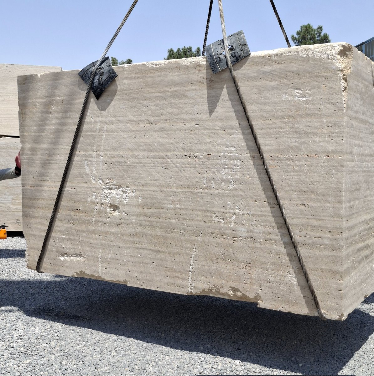 rimazstone's tweet photo. Premium Travertine Blocks — directly from the quarry to your project.  
High quality, competitive prices, and worldwide shipping.  
Your next masterpiece starts here!
🌐 Website: https://t.co/xIAJExx6J4
📲 WhatsApp: +98 913 829 5546
#travertine #naturalstone https://t.co/tia9YSaWC9
