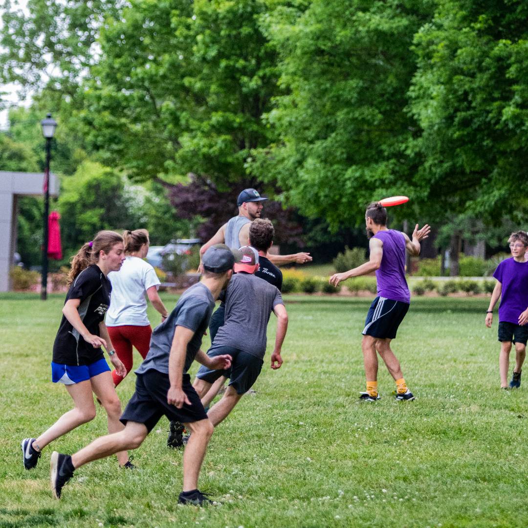 BelmontAbbey's tweet photo. It’s almost time! 👀

We’re so ready to have our Crusaders back on campus — and we can’t wait to welcome you home. ❤️ #AbbeyLifeIsGood https://t.co/J7JDkEYkrf