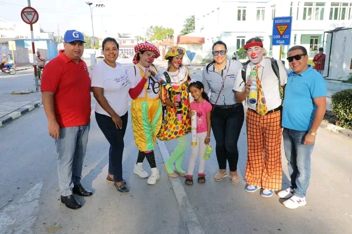 Con #AmorInfinito y Unidad todo es posible.
#FidelPorSiempre 

En la #ProvinciaGranma celebramos de muchas formas el 99 cumpleaños de nuestro Comandante eterno y el inicio de la campaña #100AñosConFidel