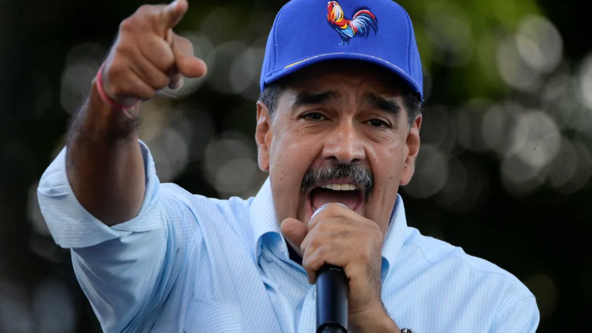 noFrontMilitar's tweet photo. O Departamento de Justiça dos EUA anunciou hoje a apreensão de US$ 700 milhões em bens ligados a Nicolás Maduro. Entre eles, dois jatos privados, dezenas de imóveis, incluindo uma mansão na República Dominicana e várias mansões na Flórida, uma fazenda de cavalos, veículos de luxo e joias.

A ação faz parte de investigações por tráfico de drogas e lavagem de dinheiro envolvendo o regime venezuelano.