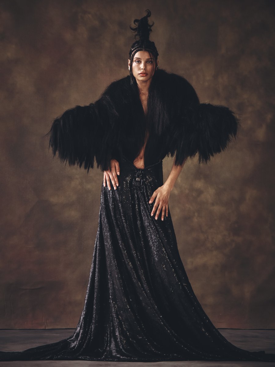 OfficialKAVYAR's tweet image. Work by Kavyar Members:

Photo: kavyar.com/4xvddccqswxw
Stylist: kavyar.com/evvhsmowxfkx
MUA: kavyar.com/43tdjsgneiya

#fashionphotography #fashionmakeup #fashionshoot #modelfashion #modellook #stylist #skirtfashion