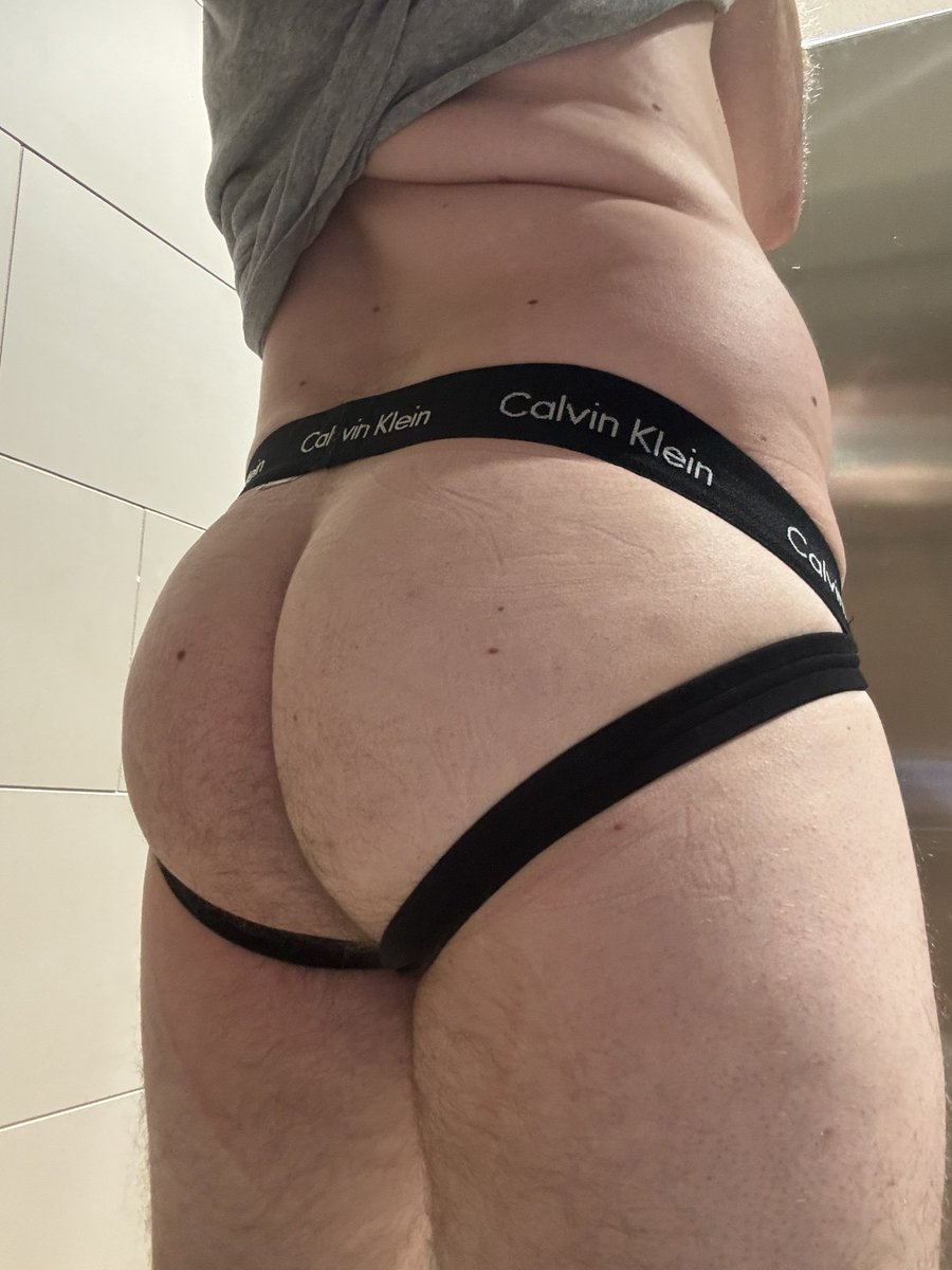 Wore my first ever jock today 🍑😈🥵 obsessed