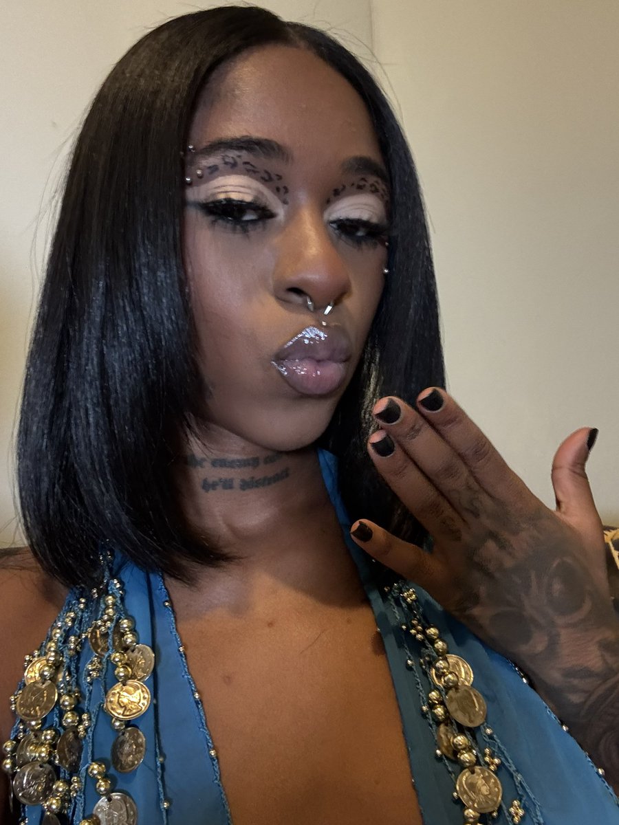 onlymicayla's tweet photo. https://t.co/2oiXfsH2ud