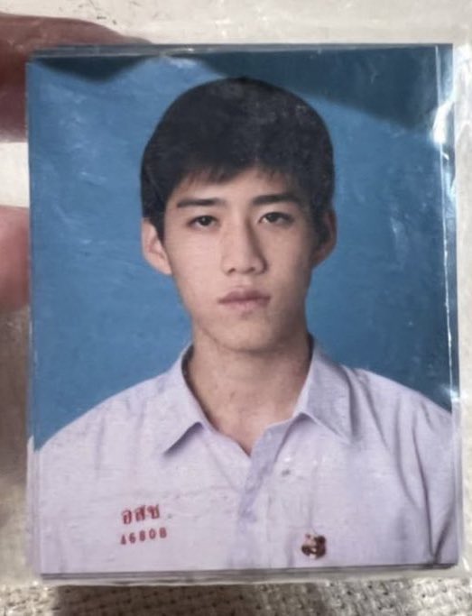 แล้ว attitude ในการถ่ายรูปนร.อ่ะ