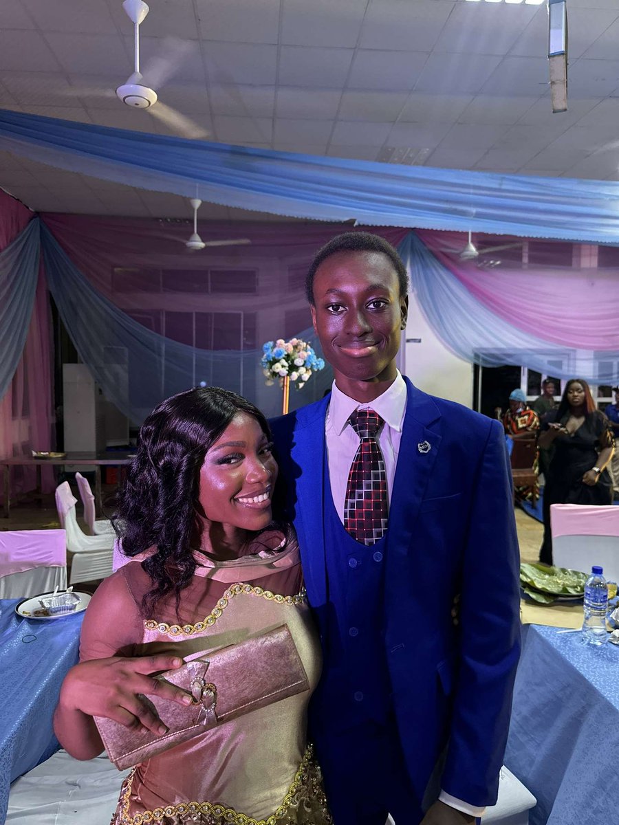 oluwadarasimi7_'s tweet photo. Induction Dinner ✨🥂 https://t.co/IMDUVpZjVK