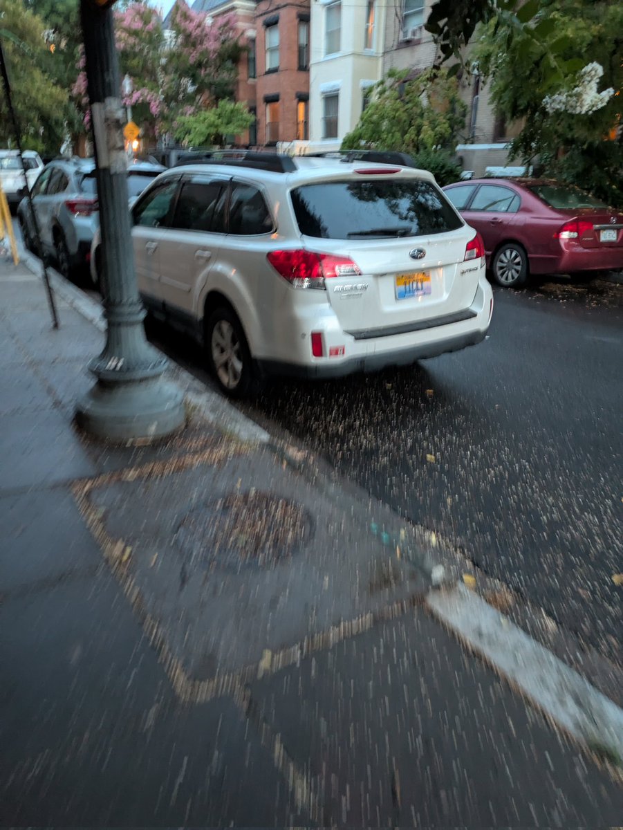 1658 Monroe St NW car parked illegally <a href="/311DCgov/">DC311</a>