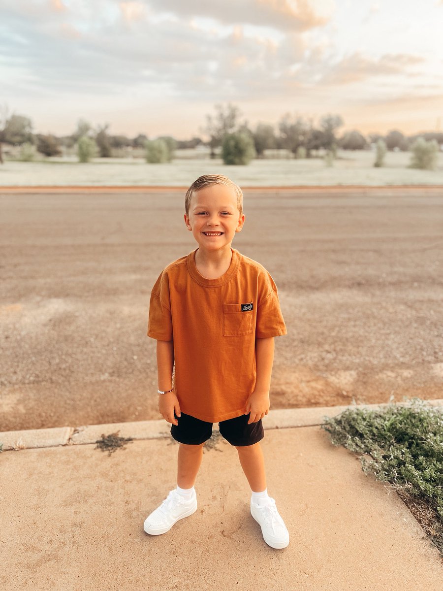 haleybslone's tweet photo. favorite first grader 🫶🏼 https://t.co/fAjigBXwct
