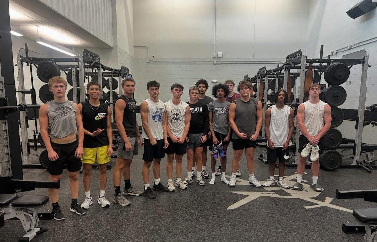 South Basketball back in the weight room to kick off pre season conditioning!