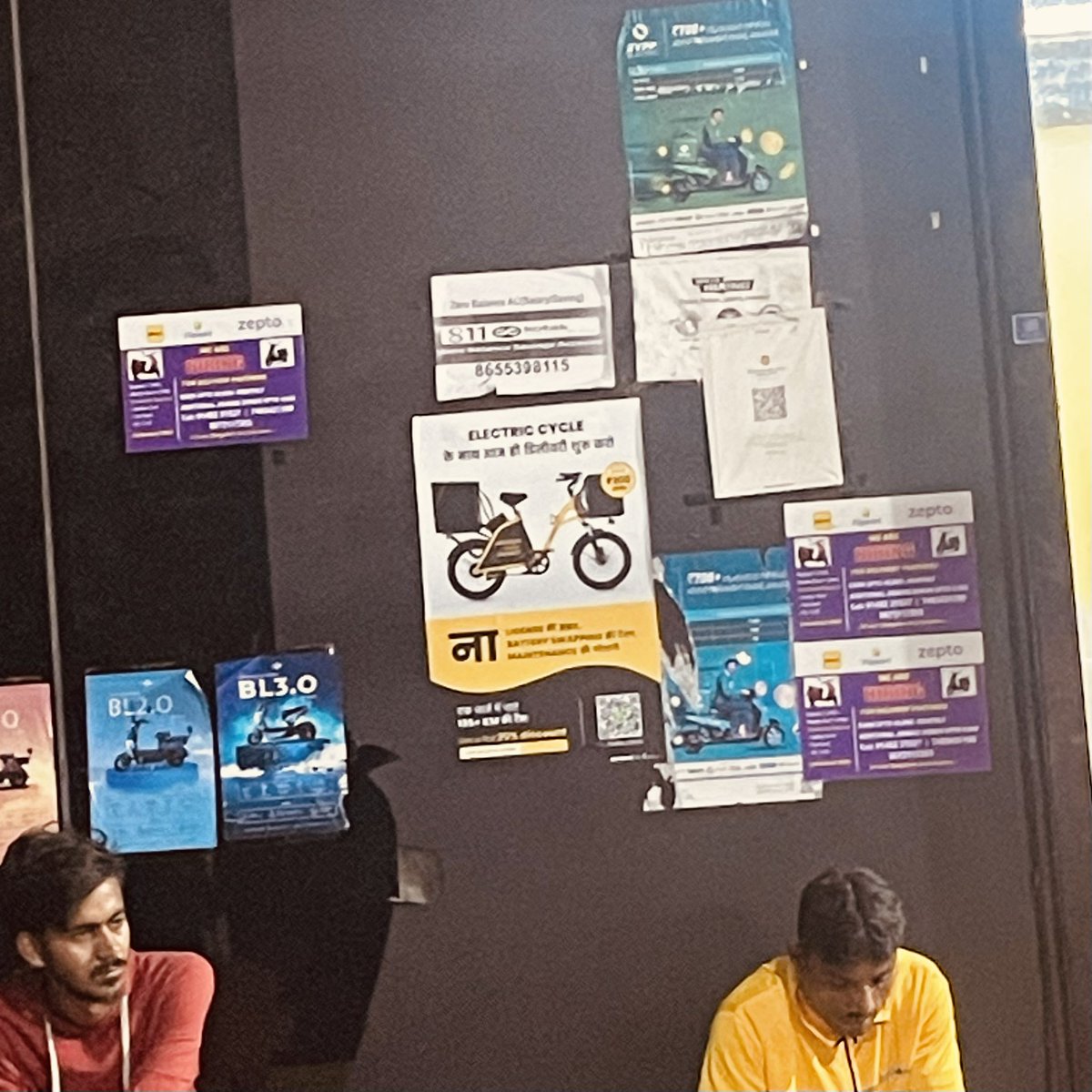 sarath_kumar6's tweet photo. Gig economy driving other economies. I think electric bike guys know their market. 
#Bangalore #StartupIndia #blinkit https://t.co/a5WgODGNHo