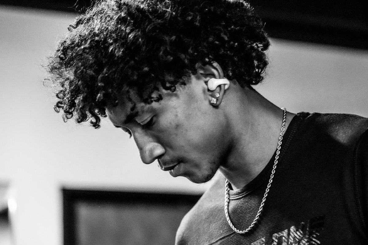 <a href="/Tre_2tru/">Tre’Jon “Tre” Fulton</a> NIL Activation 🔋 🤫 #StayTuned