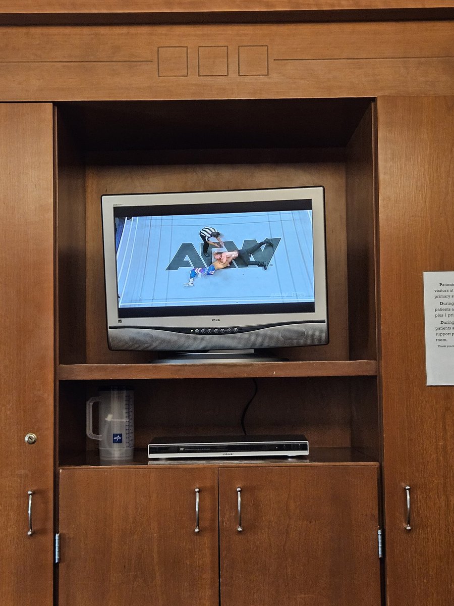 amber_rode's tweet photo. At the hospital about to give birth. Couldn't miss Dynamite!! @TonyKhan https://t.co/xqBtohwxXi