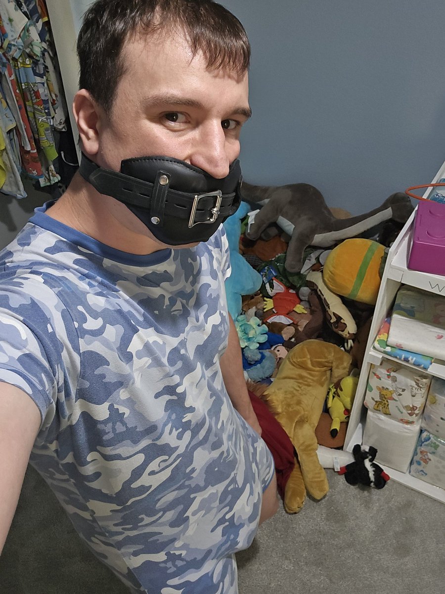 When big bro tells you to post a pic showing off how big a diaper boy you really are