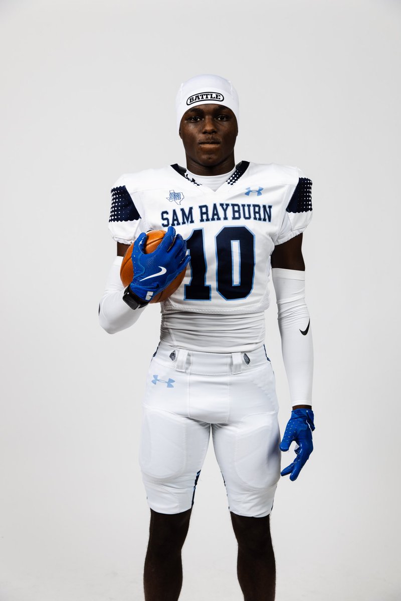 PISD Media Day! Year 4 on deck with my first full group of seniors and juniors. Excited about this special group because of their belief. They believe in the change we have preached and it’s here. I’m forever grateful for this group of young men. Tuned the outside world out!