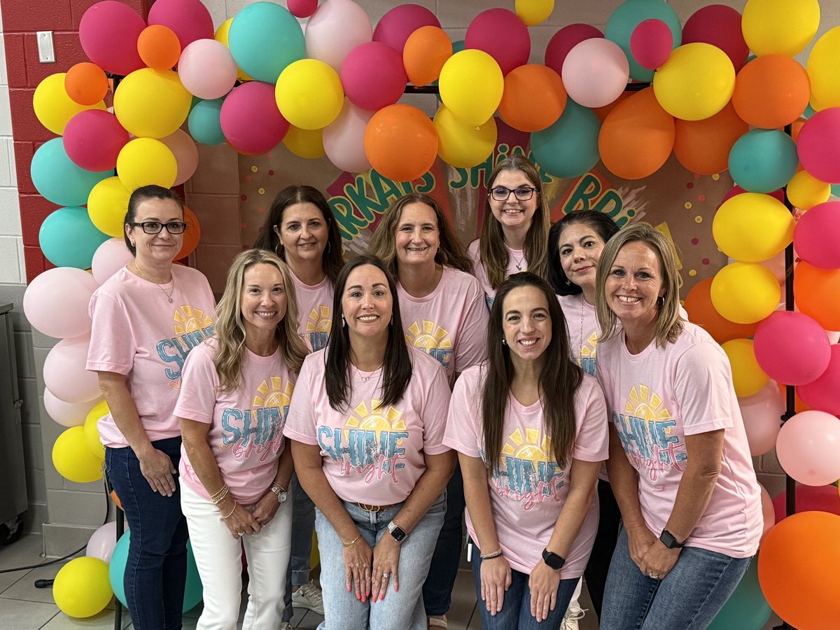 Surround yourself with people that shine all the time! I’m so thankful for these ladies that actually make my job easier everyday!