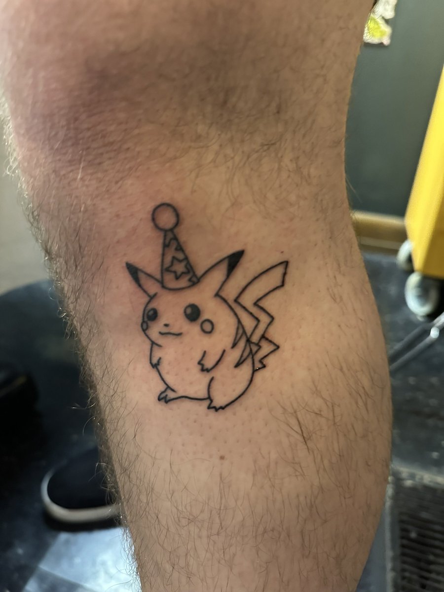 queerasinweird's tweet photo. @cake_hoarder so goated that i had to get him as a tat https://t.co/rLlY6glNhI
