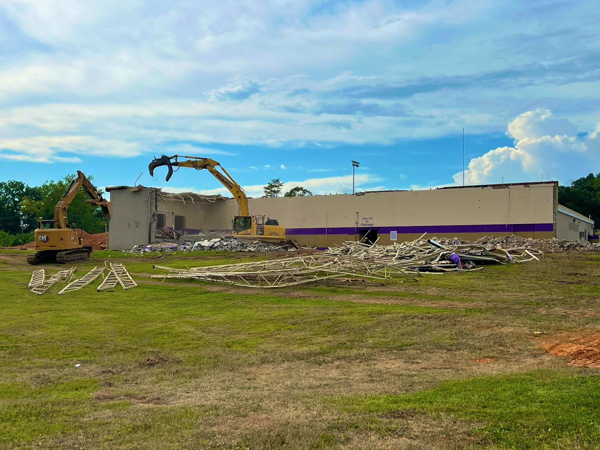 Briar Jumper Football tweet media