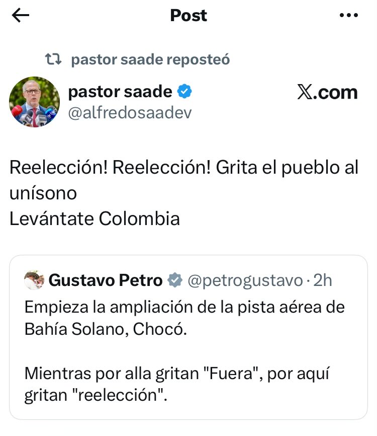 Hoy enterramos a un colombiano asesinado por hacer política.
Y el Gobierno, en lugar de respeto y empatía, publica mensajes y gestos que trivializan el momento hablando de reelección. Que falta de tacto, empatía y respeto.
Colombia merece líderes a la altura del dolor de su gente
