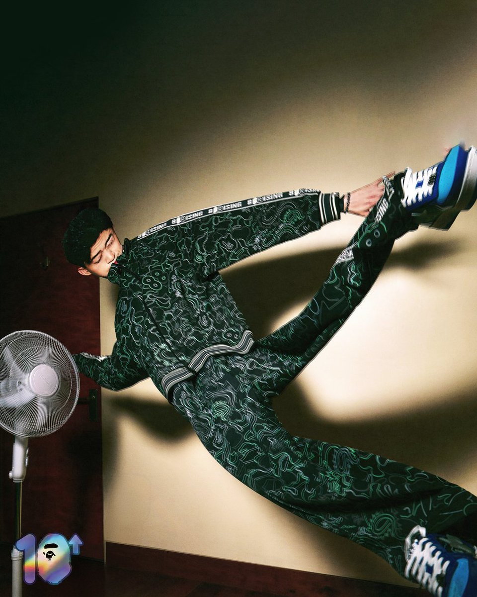 BAPEOFFICIAL's tweet photo. 88rising x BAPE®  10 Years of 88 Collab ft. FLAT BRIAN @richbrian, available on August 16th, 2025 and will be sold at Complex Shop and BAPE® locations globally. 
 
#88xBAPE #BAPE #ABATHINGAPE https://t.co/oW6SL9GeD9