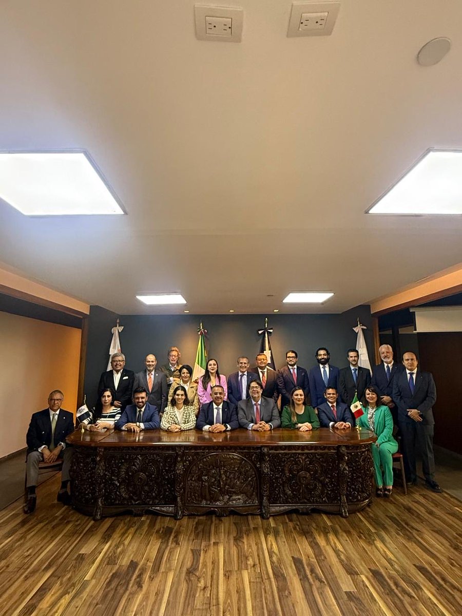 Hoy se realizó la primera reunión de la Junta Menor del ⁦<a href="/INCAM_Abogados/">Colegio de Abogados</a>⁩ bajo la Presidencia de ⁦<a href="/AlberticoGS/">Dr. Albertico Guinto Sierra</a>⁩