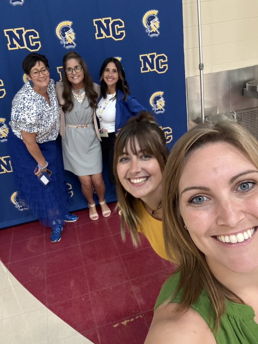 Sarah Wilson tweet media