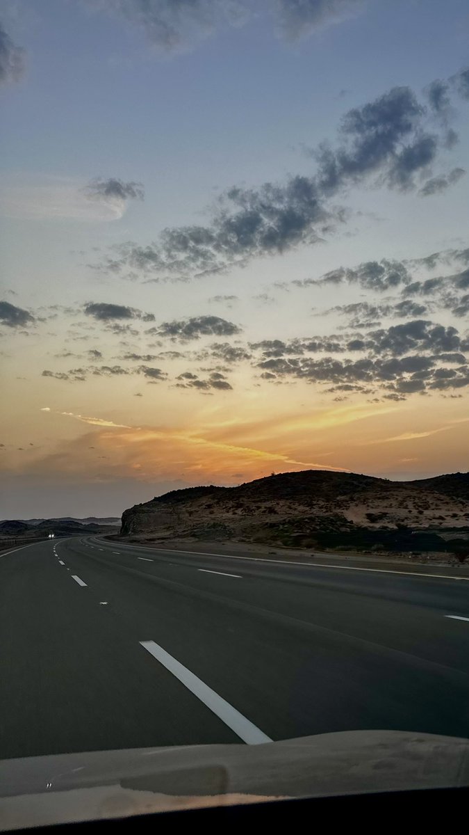 HF9090H's tweet photo. #سنابيات https://t.co/A8b9CXqjrq