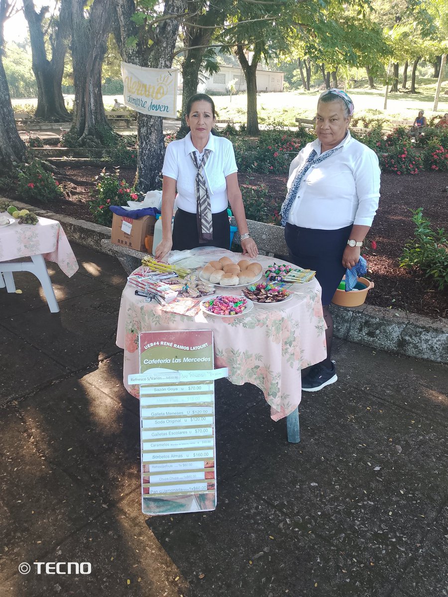 FajardoKar27220's tweet photo. Los trabajadores de UEB René Ramos de Comercio de Las Mercedes rinden homenaje a nuestro Comandante en su 99 aniversario de su natalicio con una feria para la comunidad #ComercioMaso
#ComercioCuba
#BorgesOlivero
#GECOG https://t.co/izftVI2tRm