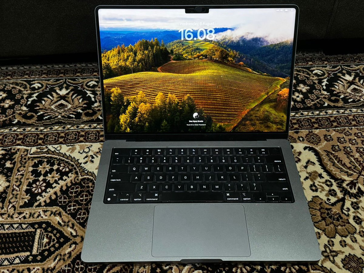 Daprsy's tweet image. WTS MACBOOK PRO M2 2023
14 inch 16 GB, Space Grey
+ box and charger 
Harga DM! 
📍Jabodetabek 
📍Batam 
Info Lengkap 
drive.google.com/file/d/1Jvdomd…

#macbook #wtsmac #jualmacbook #zonauang #wts