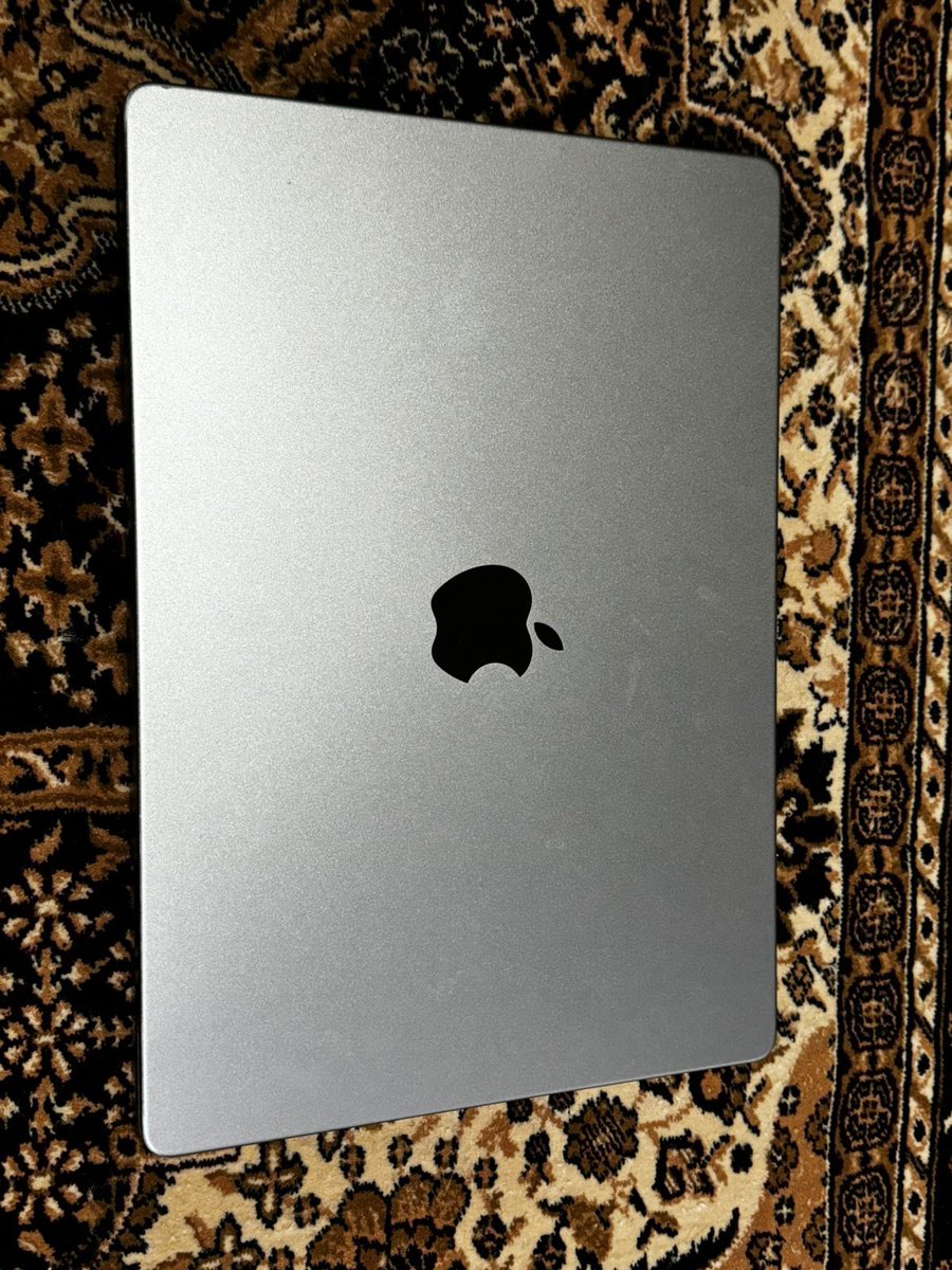 Daprsy's tweet image. WTS MACBOOK PRO M2 2023
14 inch 16 GB, Space Grey
+ box and charger 
Harga DM! 
📍Jabodetabek 
📍Batam 
Info Lengkap 
drive.google.com/file/d/1Jvdomd…

#macbook #wtsmac #jualmacbook #zonauang #wts