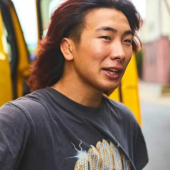 OCEANS_mag's tweet photo. ◤UFC鶴屋怜選手の愛車をパパラッチ◢
格闘技にストイックな毎日を送る中で、車やファッションは“息抜き”みたいなものだと鶴屋さんは語る。
そんな鶴屋さんの愛車、「ハマー H2」に投影された山本“KID”への憧れとは
▶︎https://t.co/LTJSUEf9hB
@ufc_rei https://t.co/1DVlg53uMC