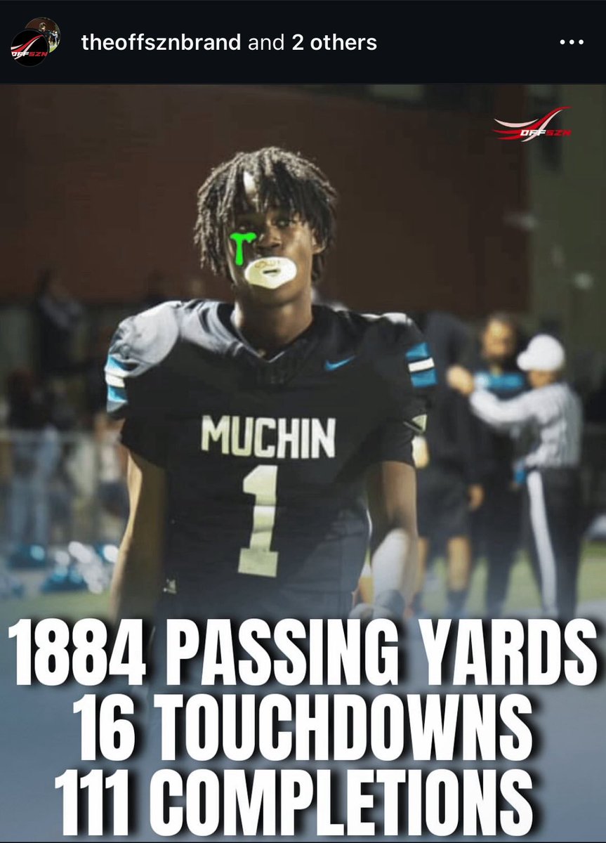 dresav21's tweet photo. @ExpoRecruits Hey keep me in mind coach I’m a sophomore quarterback from muchin college prep Chicago Illinois class of 2028 I am duel threat qb,leader,and  have great pocket awareness I can get the ball out quick and get the ball to where my wr can only get it and I am 185lbs 6”0 with a 3.2gpa https://t.co/Ewy5uzrpJW