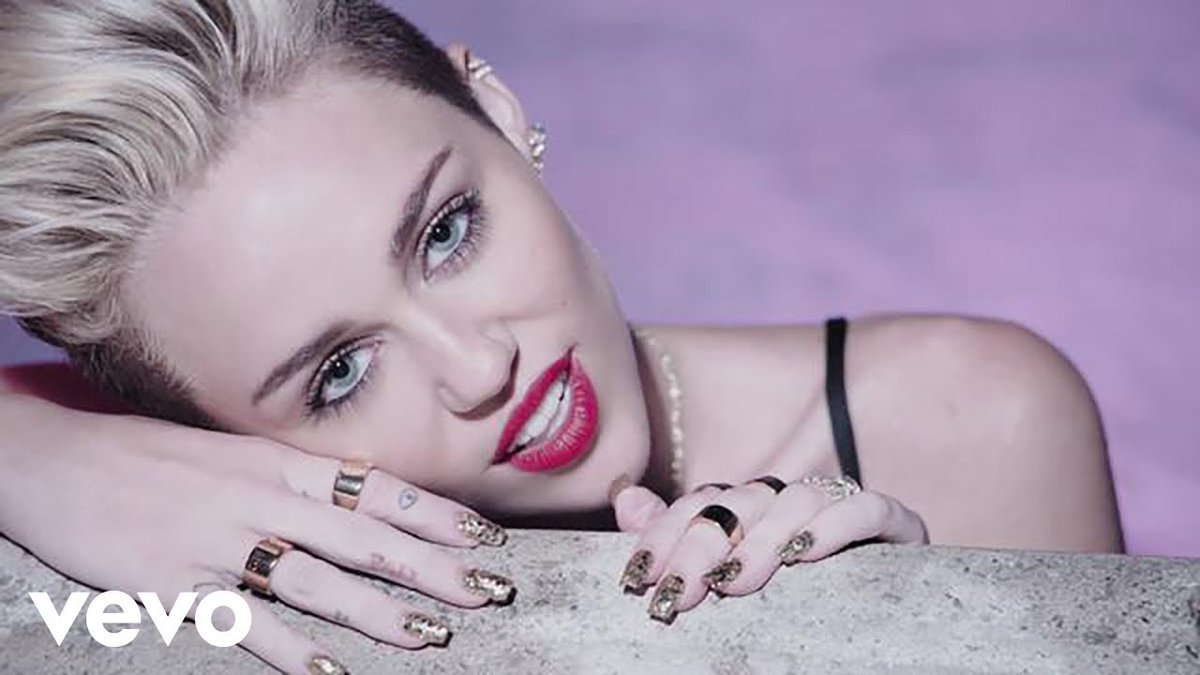 atrl's tweet photo. Miley Cyrus' (@MileyCyrus) "We Can't Stop" music video has reached 1 billion views on YouTube
https://t.co/brOyKKccLw #WeCantStop #MileyCyrus https://t.co/b1n7O1zNI5
