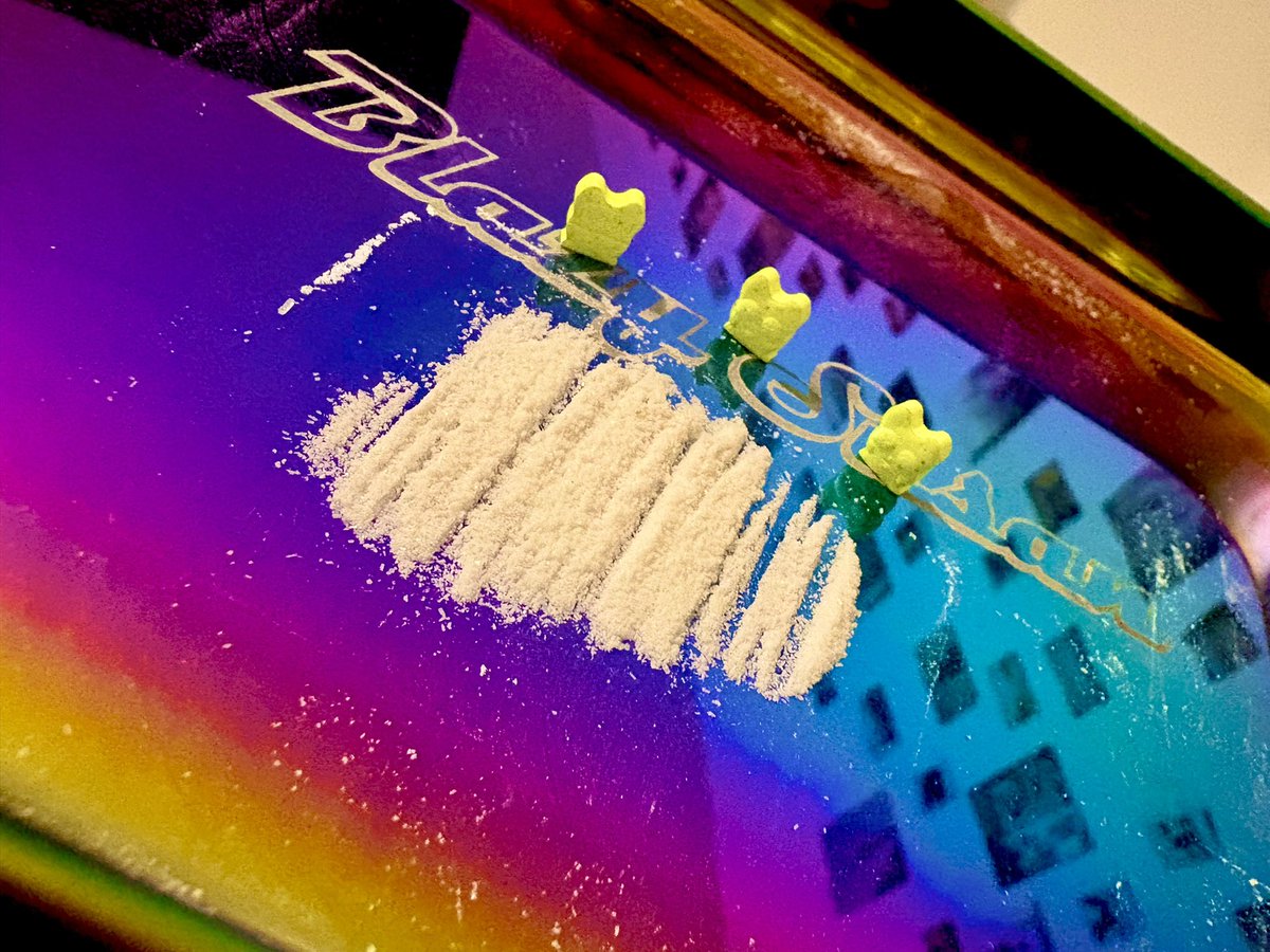 d̸̥̳͝r̸̯̈̽.̷̟̲̂ ̵́͜a̶̭̒͋d̴̡̾ḏ̷̺̑̿ì̶̡̅c̷̬͍͑̀ţ̵͖̒ tweet media