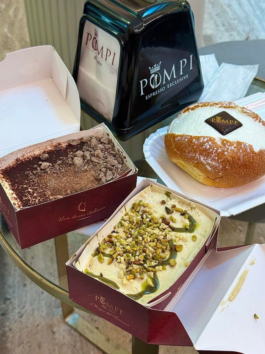 ToniGomar's tweet photo. Sweet moments at Pompi 🍰 Which one would you choose first? https://t.co/AQ0yBt6s9F