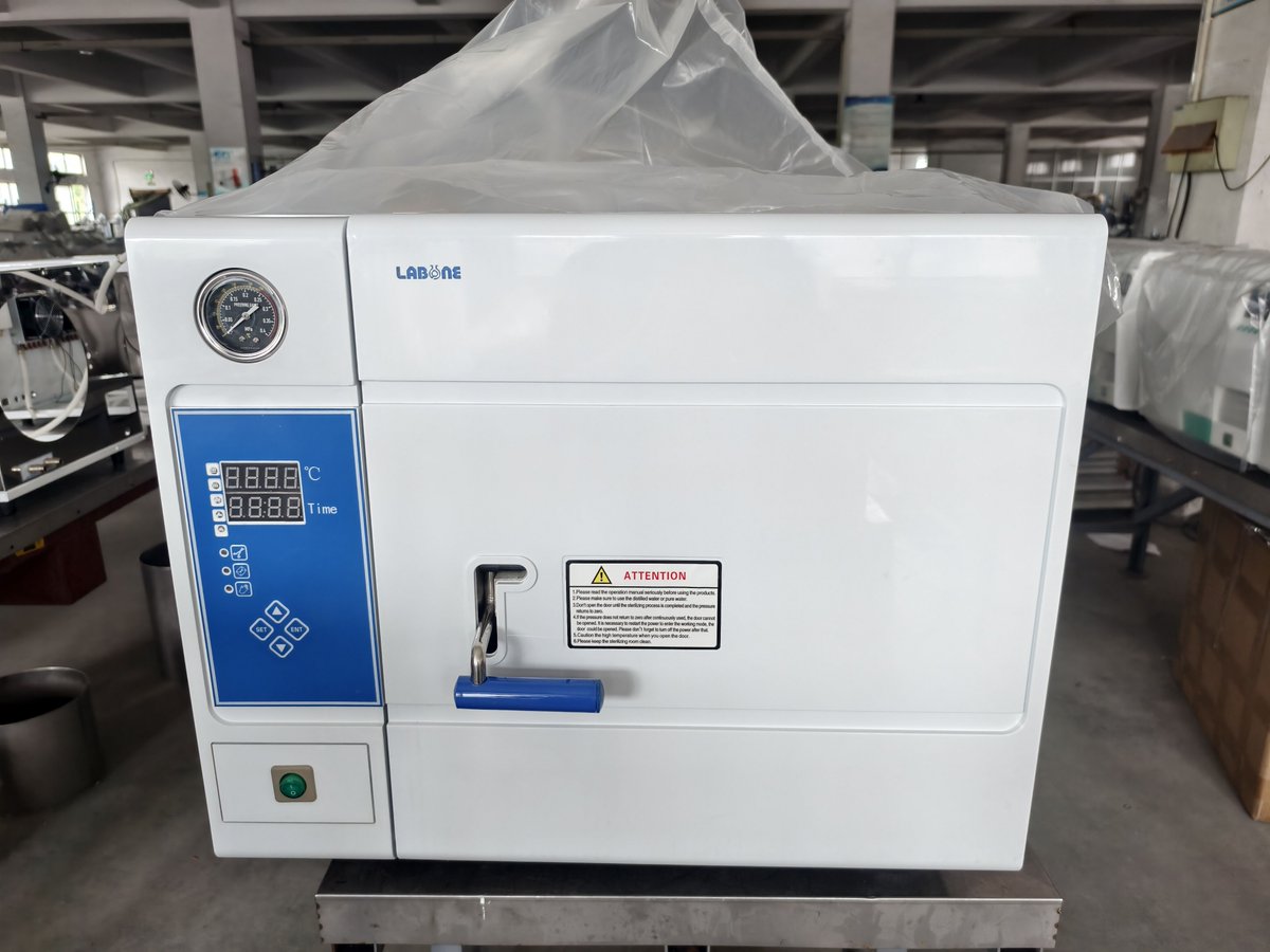 Crystal_Labone's tweet photo. Reliable sterilization for Ukraine! 🩺🇺🇦
We now ship the 50L Table Top Steam Sterilizer to Ukraine.
#MedicalSupplies #Ukraine #SteamSterilizer #Autoclave #LabEquipment #HealthcareUkraine #MedicalDevice #Sterilization #TableTopSterilizer #SupportUkraine https://t.co/nMadQM6rVT