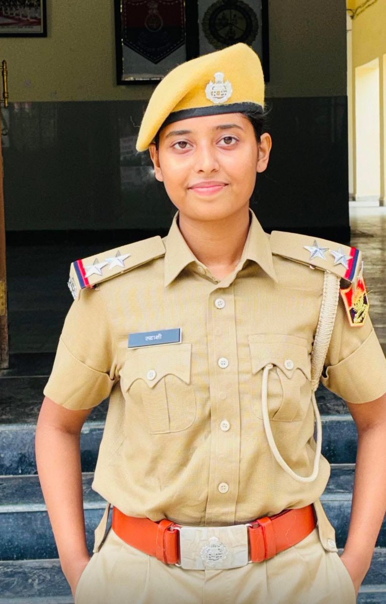 KuldeepBadiyal's tweet image. बाईसा रुद्राक्षी खंगारोत ठिकाना ~टोरडी को डिप्टी जेलर बनने पर हार्दिक बधाई एवं अनंत शुभकामनाएँ!!!
    कुलदेवी जमवाय का आशीर्वाद सदैव बना रहे आप पर!! #rajput #कछवाहा वंश