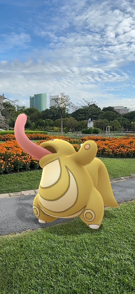 DaryGoTH's tweet photo. Today’s morning jog result!! A shiny Lickitung #PokemonGo #PokemonGoTH #ポケモンGO #โปเกมอนโก #ShinyPokemon #ShinyLickitung #Lickitung #ShinyLickilicky #Lickilicky https://t.co/BPpLZkYymi