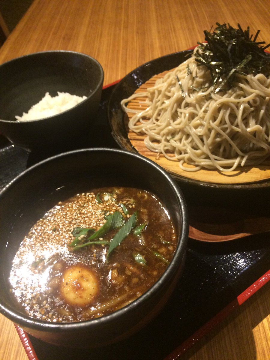 さて。本日もよろしくお願いします！
お盆週間も休まず営業頑張ります！

昨日は少しお待たせしました
すみません！