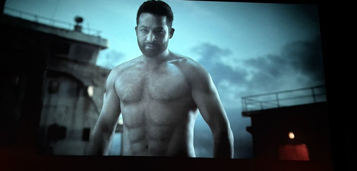 Body ki VFX 
Face ki VFX 
Hair ki wig 
Height ki Stools 
Bookings ki Funds 
Remuneration tiskuneapud aina siggu anpiyatleda bro  <a href="/tarak9999/">Jr NTR</a>