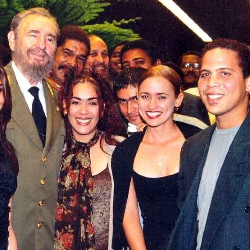 Hoy es el cumpleaños 99 del hombre que lideró el cambio social e histórico más importante que ha tenido la isla de Cuba.
El que luchó hasta el final por ofrecerle miles de oportunidades a la gente pobre y humilde de este pais. Feliz Cumpleaños Fidel.
 #100añosconfidel