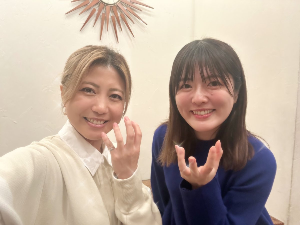 『地獄先生ぬ〜べ〜』
第7話『季節はずれの雪女』
皆様お待たせしました😍

ご覧いただけましたでしょうか?
配信もスタートしてます✨
暑い夏、適度に冷やしてくれるのなら大歓迎なんですけどねぇ〜?

ゆきめ役の加隈亜衣ちゃんと❄️
告知をしようと思って準備していたのに昨夜うっかり早く寝てしまい…