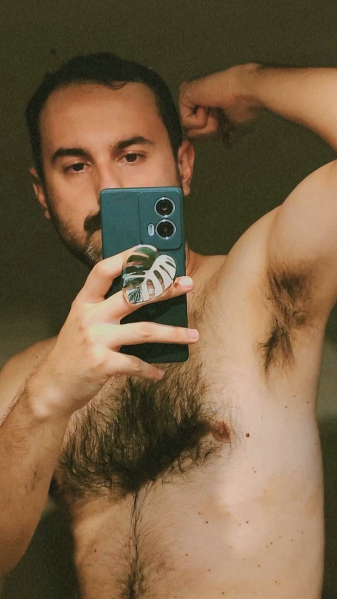 thirst trap post 🫰