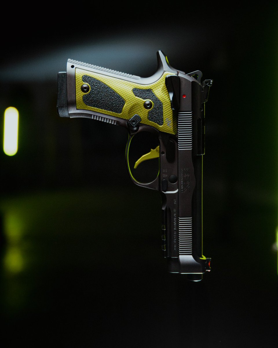 Beretta_USA's tweet photo. The Beretta Dark Series.
Compliant with the USPSA Carry Optic division regulations, the 92X Performance Carry Optic Dark Series provide an uncompromising performance aimed at earning you a spot at the top of the podium with power, speed, and accuracy.
#Beretta #92XPerformance #DarkSeries