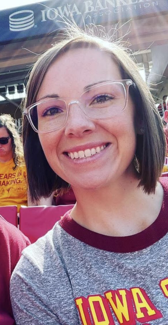 Hawkeye Gus tweet media