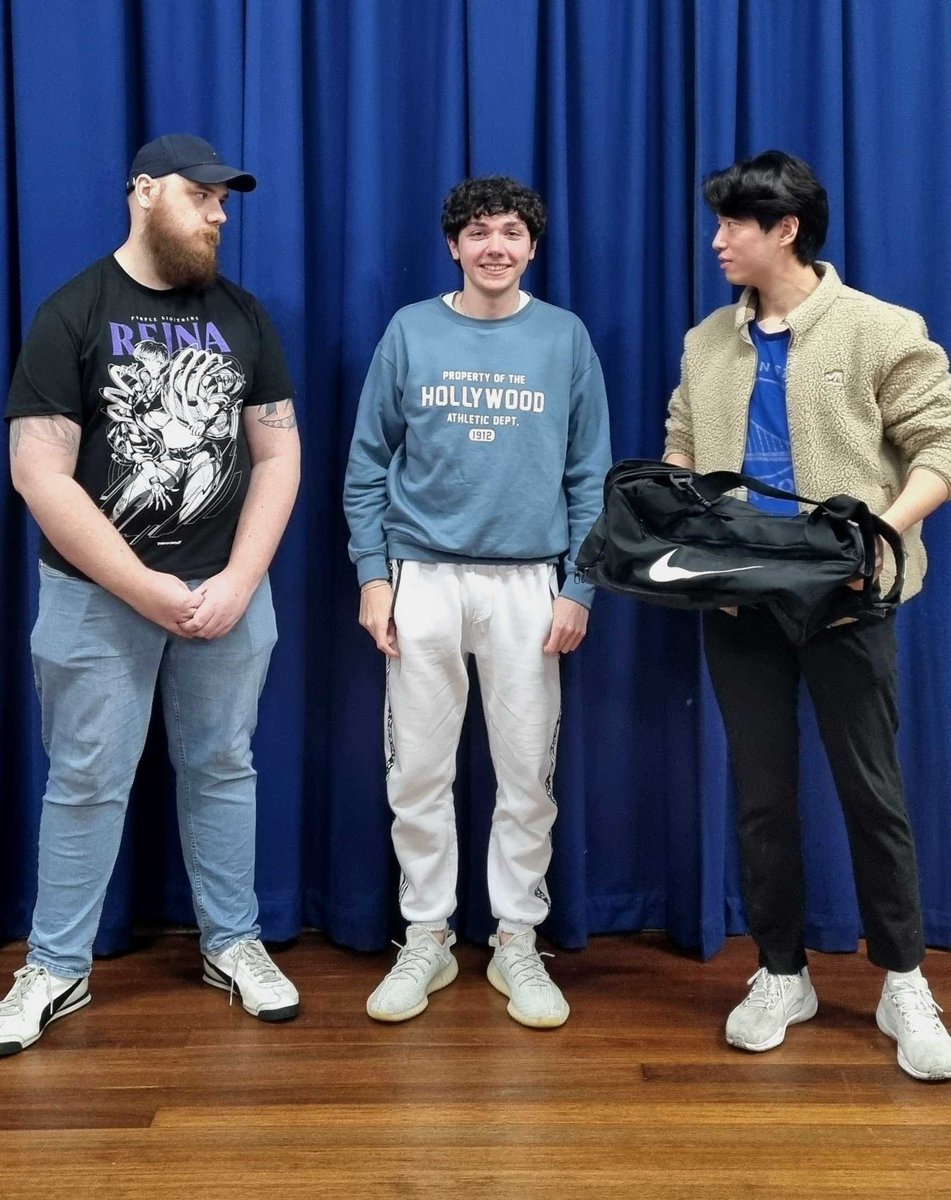 Trouble in Parradise tweet media