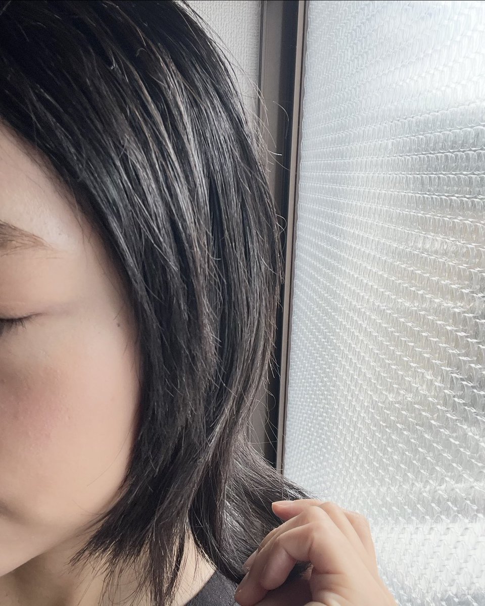 amisahori's tweet photo. #PR #リポラボ #LIPOLABO #うねり髪の構造改革 #活性ケラチン #トステア #ジマレイン酸

LIPO LABOのヘアケアは、髪の毛に元気がない気がする🤔と感じた時にオススメなんですって！

私も使ってみましたが、どのアイテムも香り、テクスチャー、仕上がり、パッケージが自分好みで気に入りました☺︎ https://t.co/73eXvKtqnC