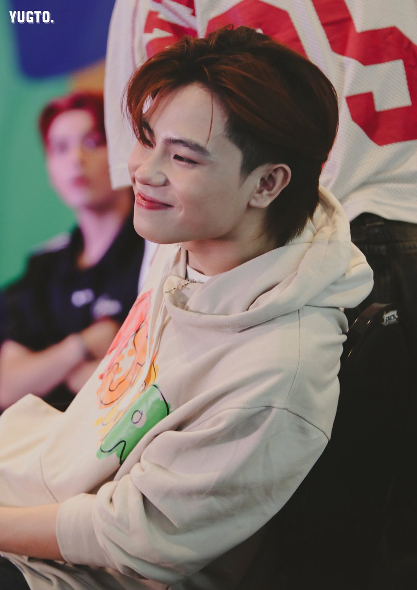 081025 • PPOP SZN.

AJAAVXON 2ND STOP
#PPOPSZNwithAJAAVXON
#AJAA <a href="/AJAA/">marsun</a> 
#AJAA_ALEX <a href="/Alex_Noel5783/">AJAA Alex ?🐆</a>